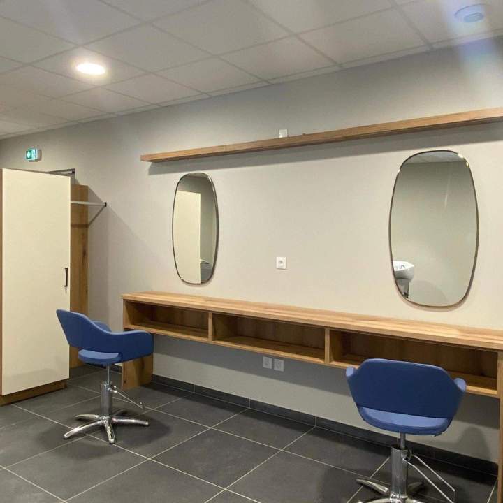 Mobilier appartement Comines